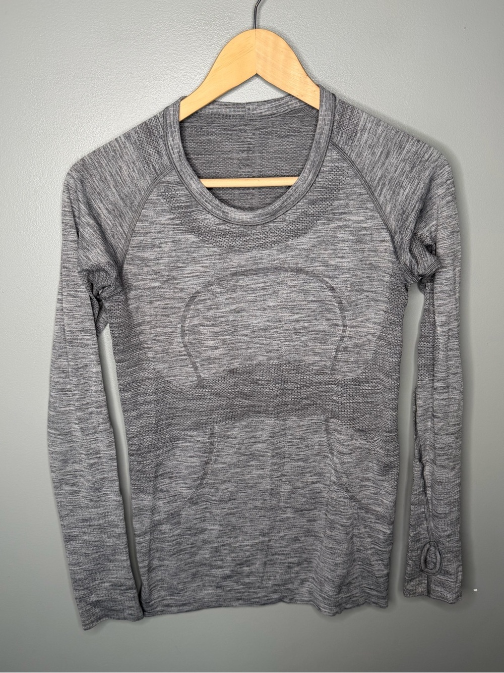 Lululemon Swiftly Tech Long Sleeve - Picture 2 of 10